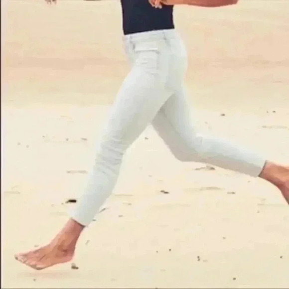 NWT Athleta Sculptek Skinny Jean Women’s Size 4 Light Wash Stretch - Picture 2 of 11